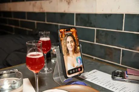 268345_Cafe_AI_Date_AKrales_0039